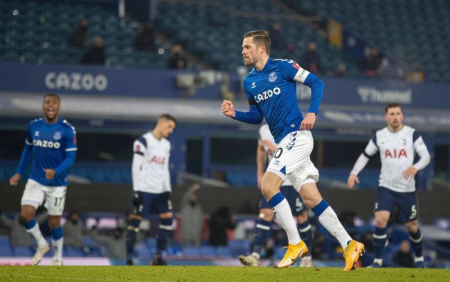 位列排名靠 位列排名靠