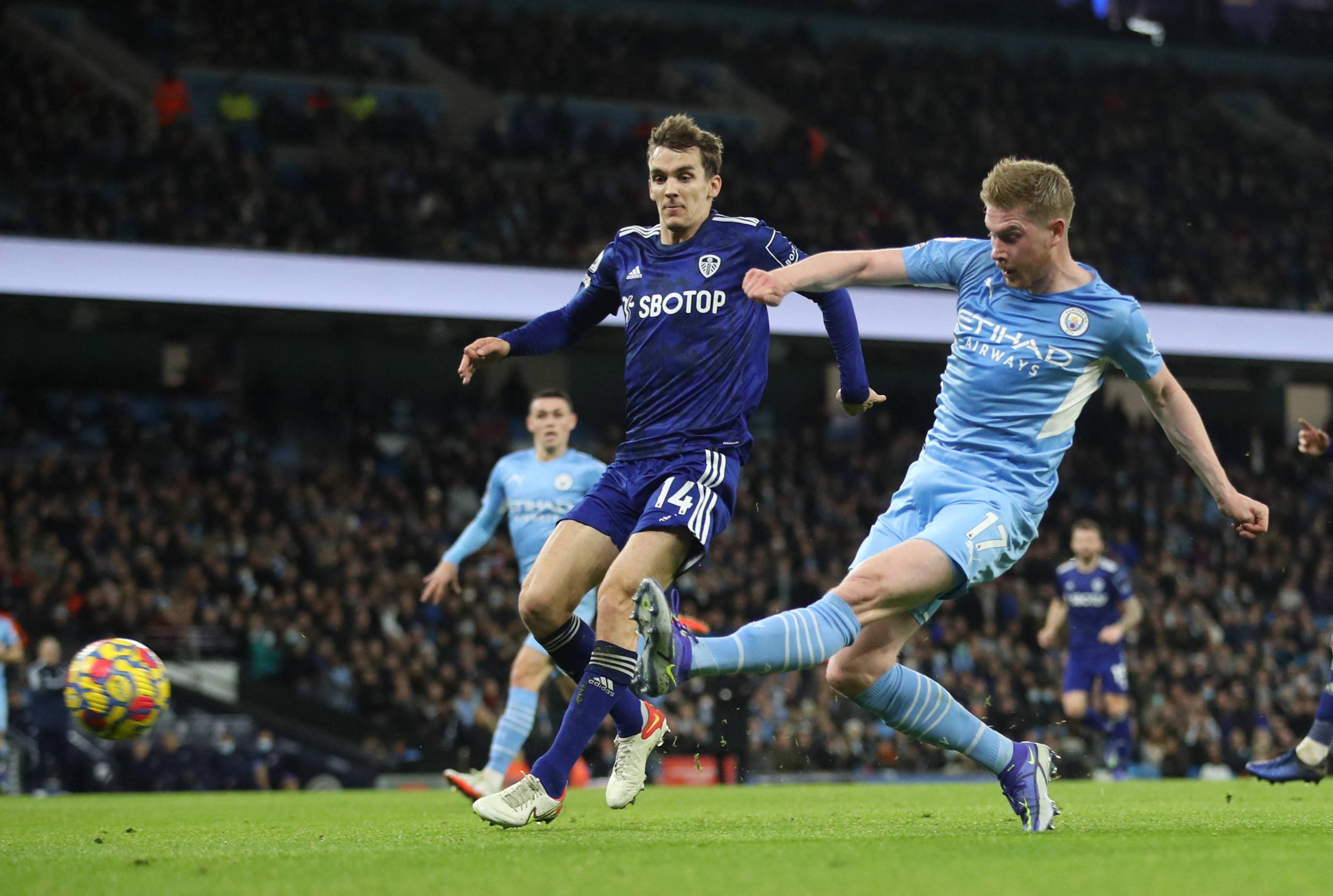 足球新秀的 足球新秀的